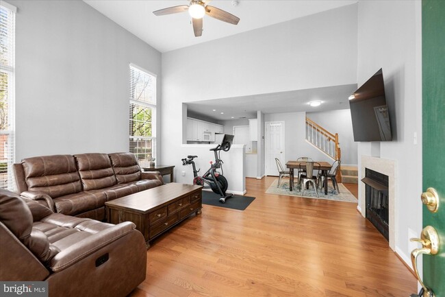 Building Photo - 4910 Barbour Dr