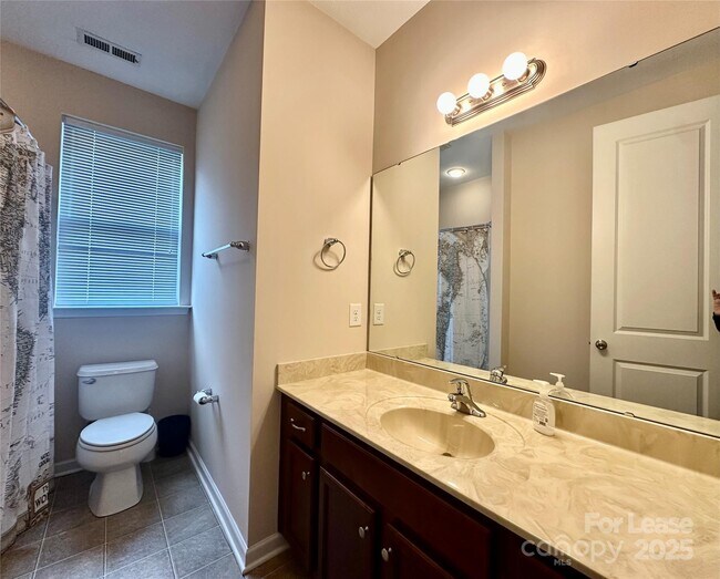 Building Photo - 4531 Hubbard Falls Dr