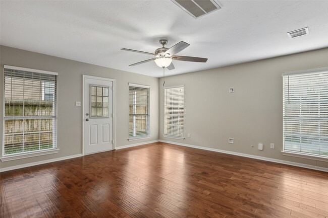 Building Photo - 14861 Altair Ct