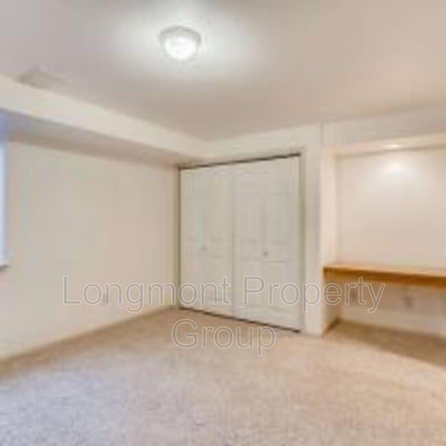 Building Photo - 3581 Larkspur Cir