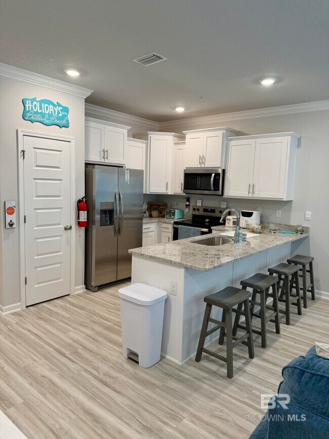 Building Photo - 4250 Lost Bay Dr