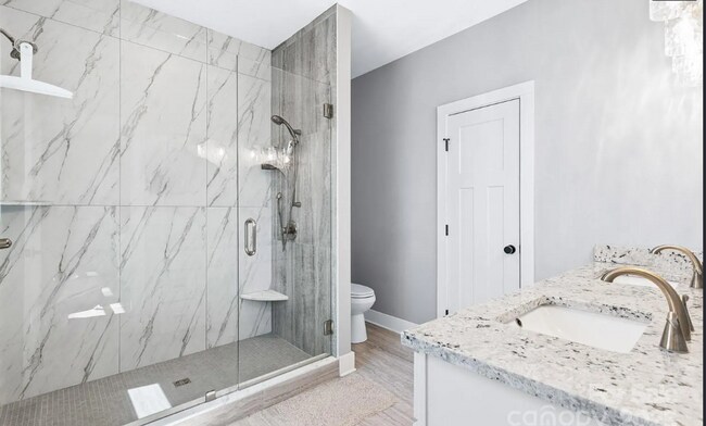 Building Photo - Fairview Long Term Rental!