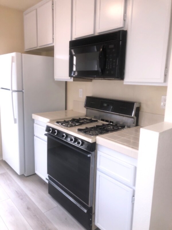 Building Photo - 10636 Dabney Dr