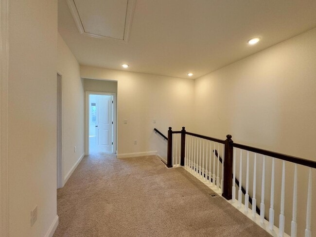 Building Photo - 2550 Frg Vlg Wy