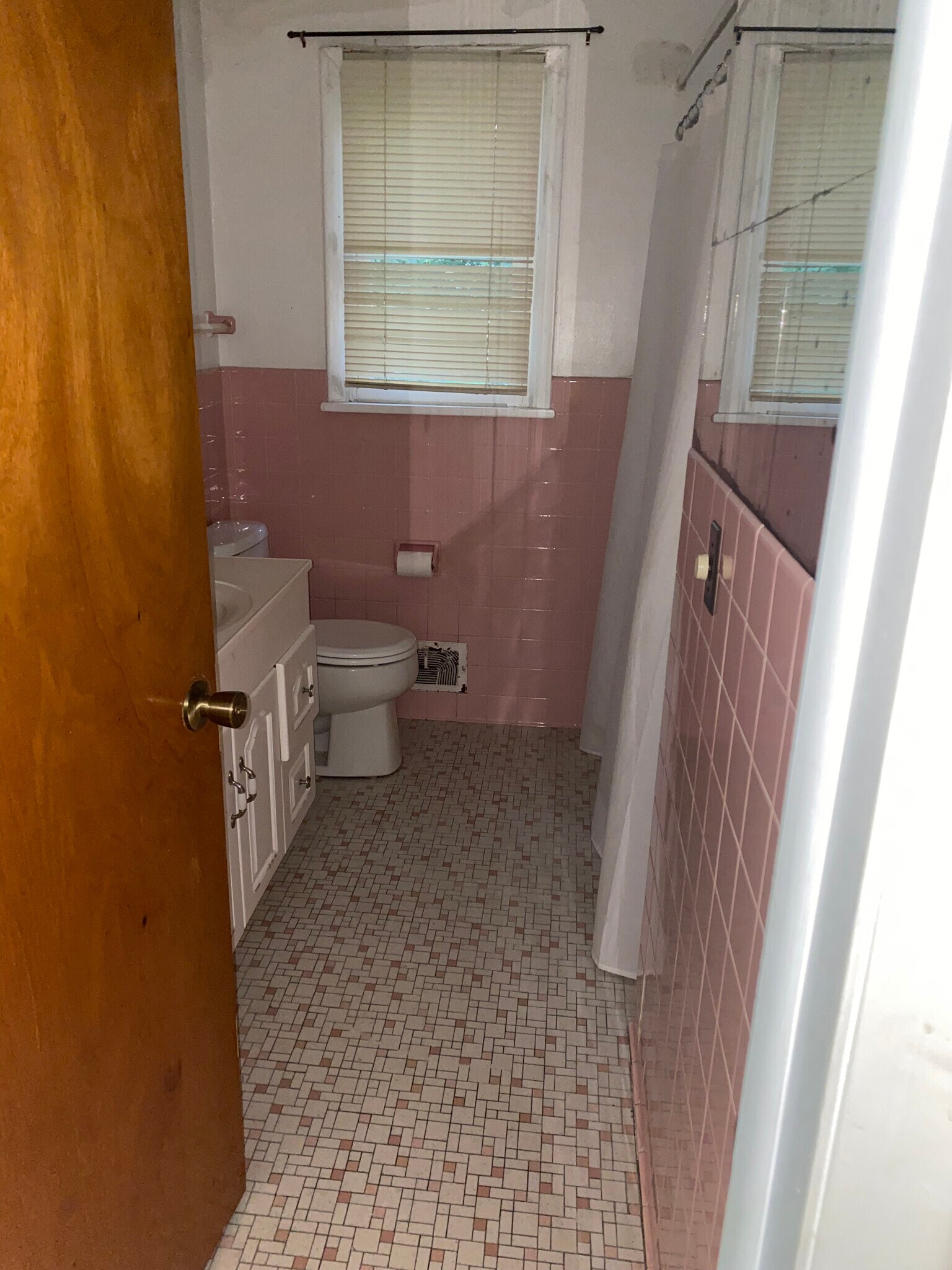 Building Photo - 33 Ballantyne Rd