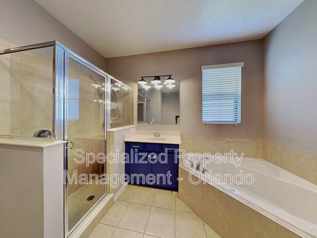 Building Photo - 2131 Lacosta Pl