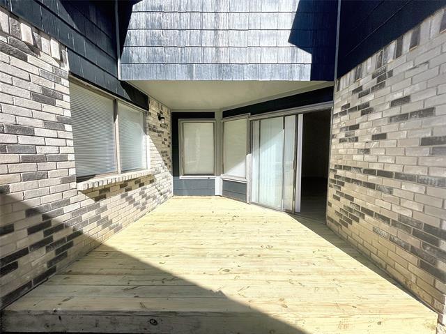 Building Photo - 5518 Creek Valley Dr