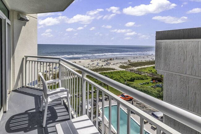Building Photo - 2506 N Ocean Blvd
