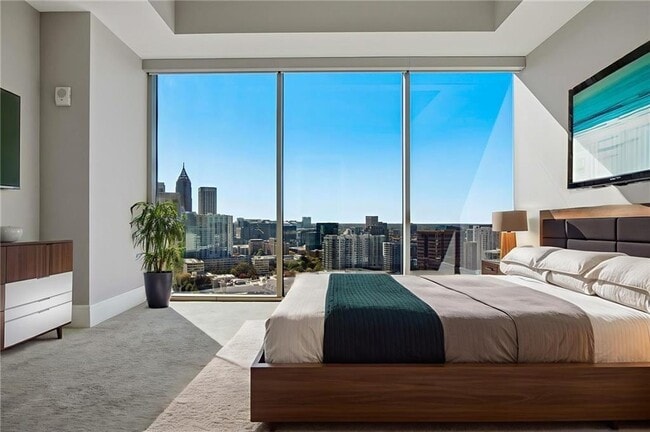 Building Photo - 1065 Peachtree St NE