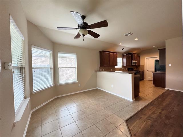 Building Photo - 9709 Straightaway Dr