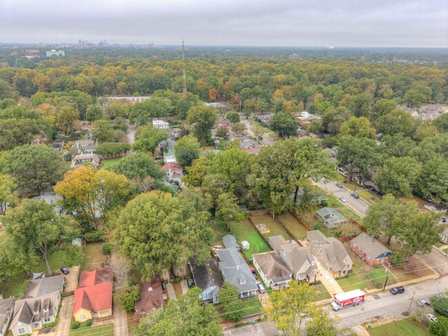 Building Photo - 307 Williford St