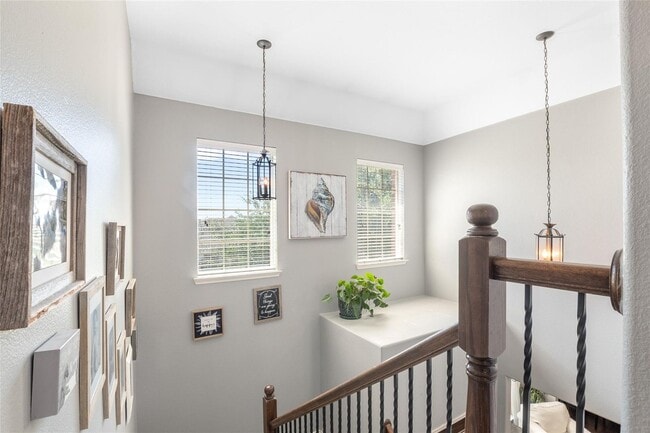 Building Photo - Resort-Style Living in the Heart of Dalton Ranch