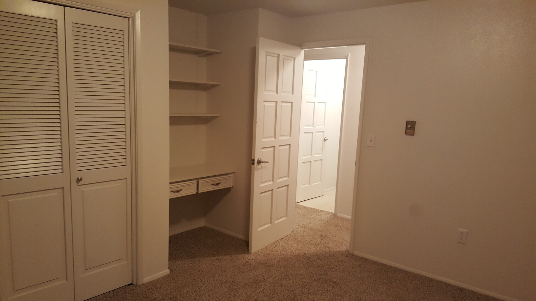 2nd Bedroom w/Built-in Desk and Shelves - 1461 Rainier Court