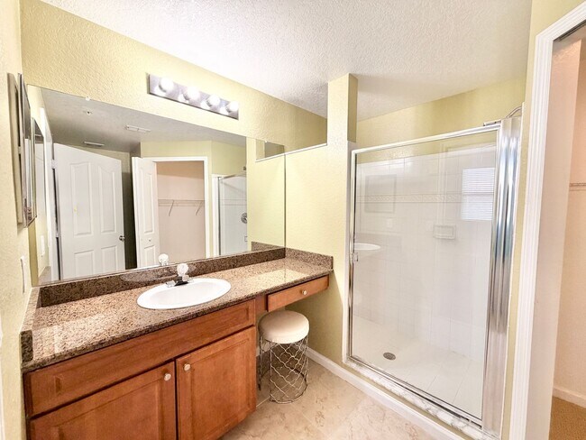 Building Photo - 12960 Positano Cir