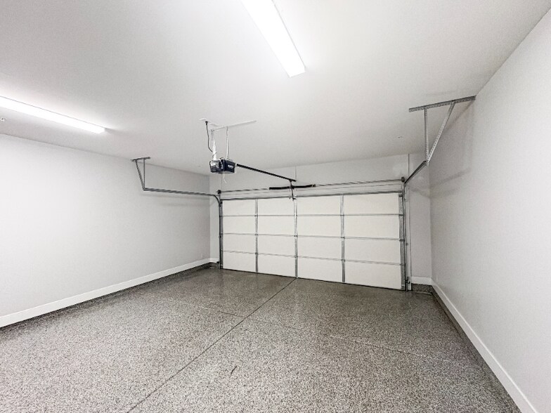 Building Photo - 3301 N 18th St