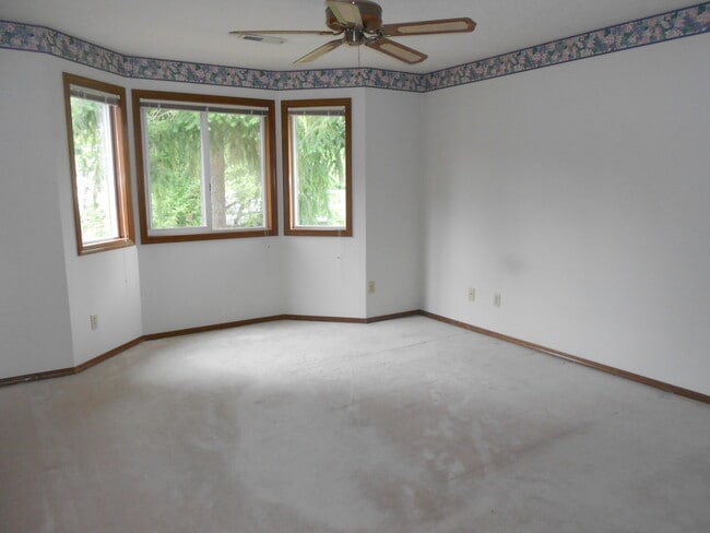 Building Photo - * Room to Roam at Hidden Springs in West L...