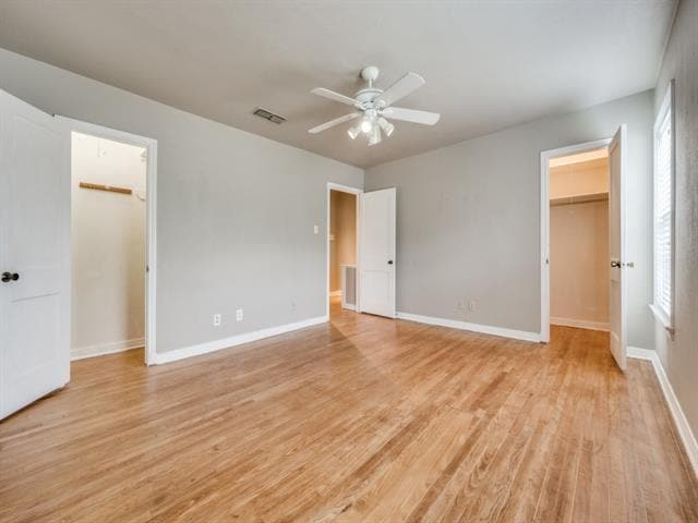 Building Photo - 6450 Bordeaux Ave