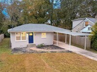 Building Photo - 2431 Crestview Ave