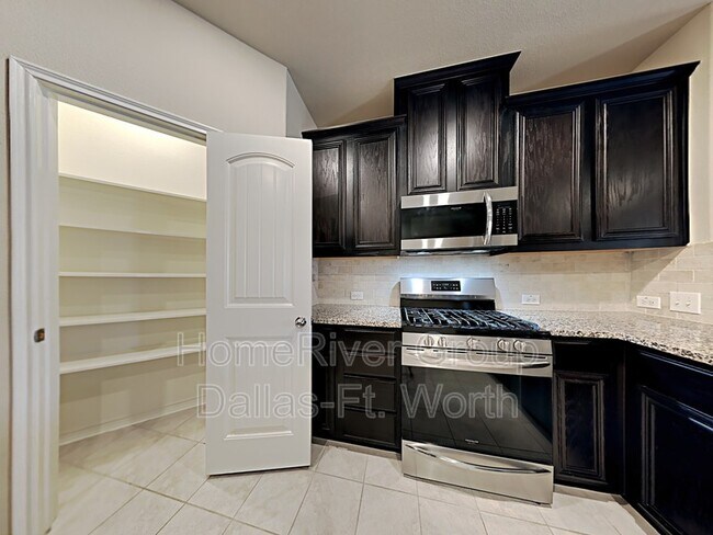Building Photo - 5121 Pleasant Springs Ct