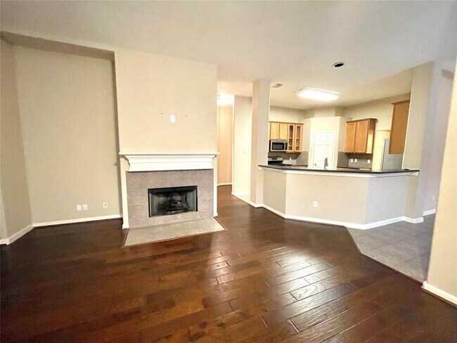 Building Photo - 6014 Conroy Pointe Ln