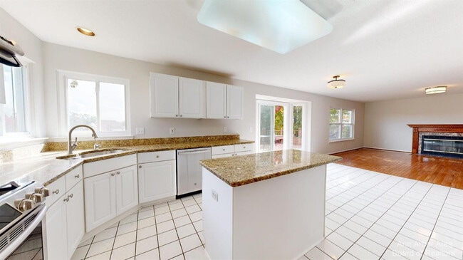 Building Photo - 2844 Chaseway Ct