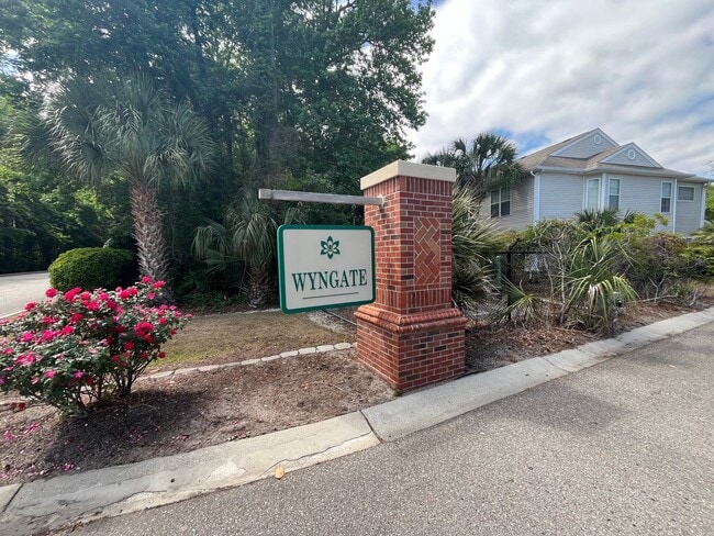 Building Photo - CHARMING TWO-BEDROOM, TWO-BATH CONDO IN WYNGATE, AT WACHESAW EAST!