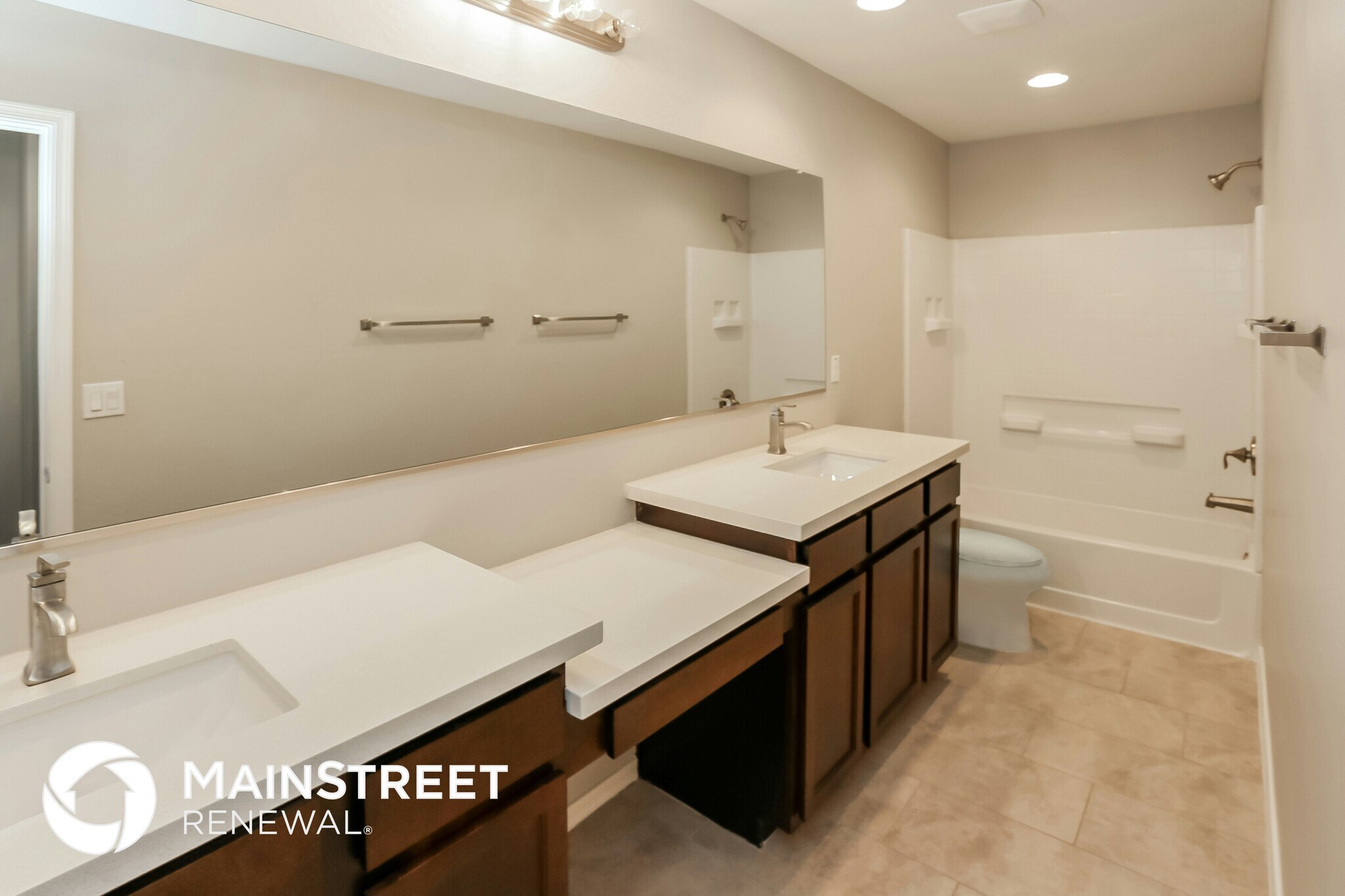 Building Photo - 2000 N 36th St