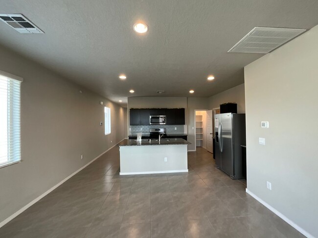 Building Photo - 4 Bedroom Newly Built Home Available Near ...