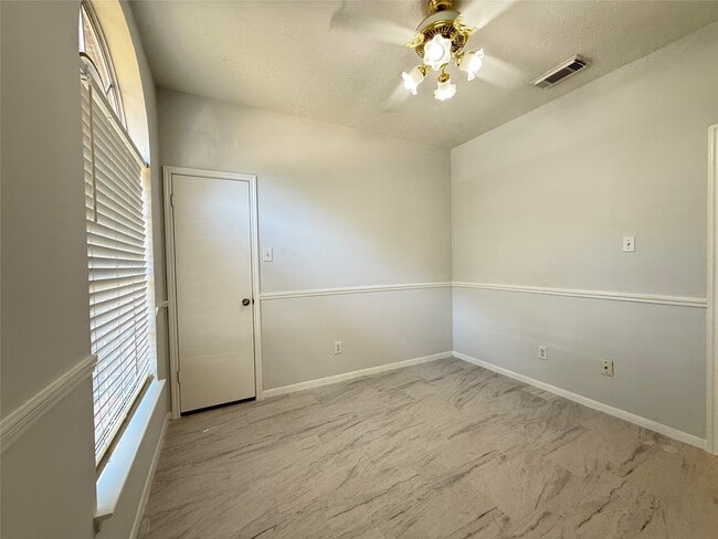 Building Photo - 14419 Golden Cypress Ln