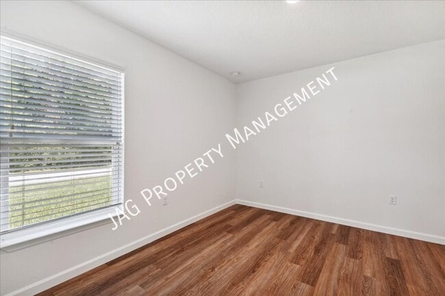 Building Photo - 174 Underwood Trl