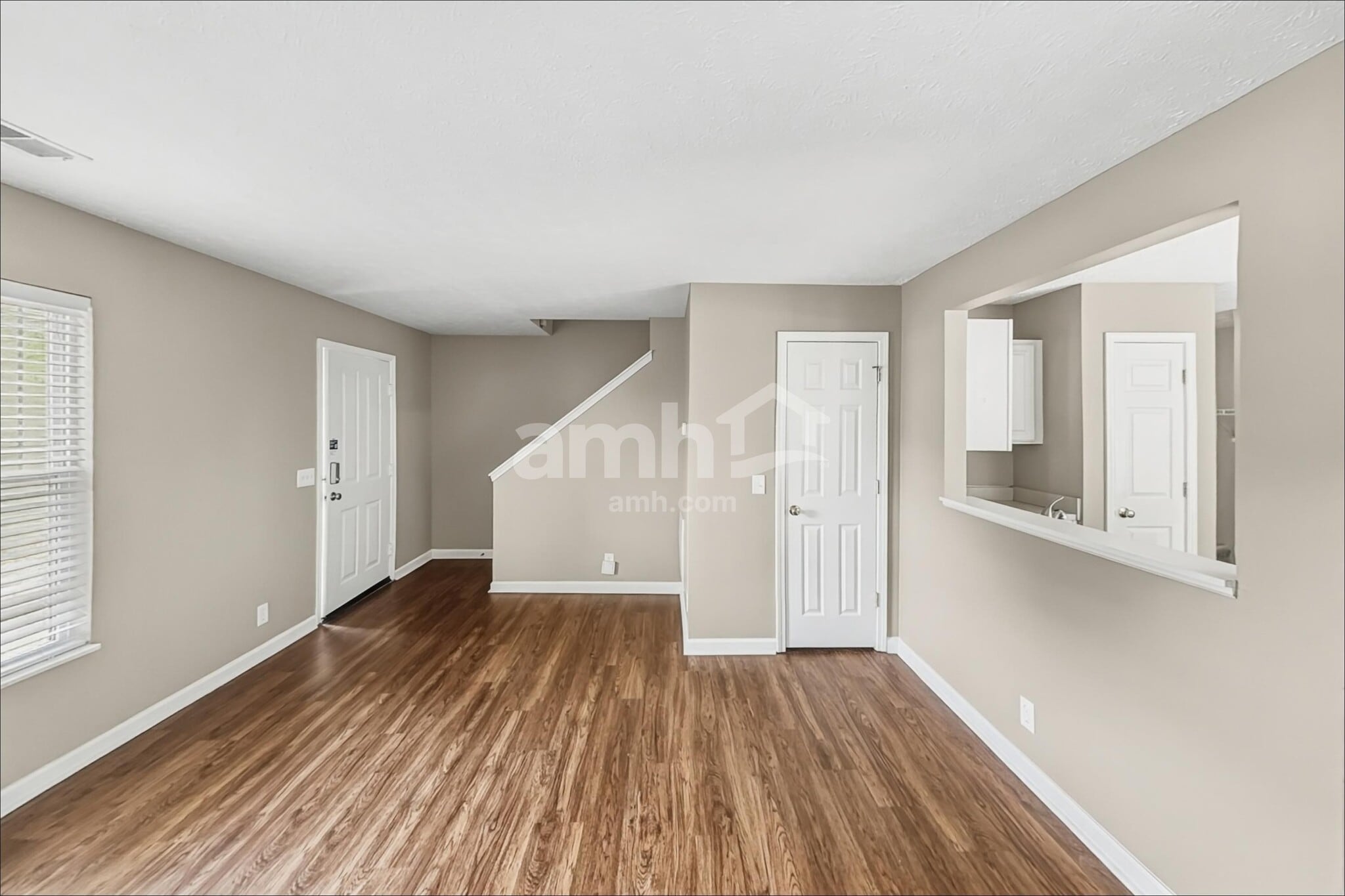 Building Photo - 2990 Buckner Ln