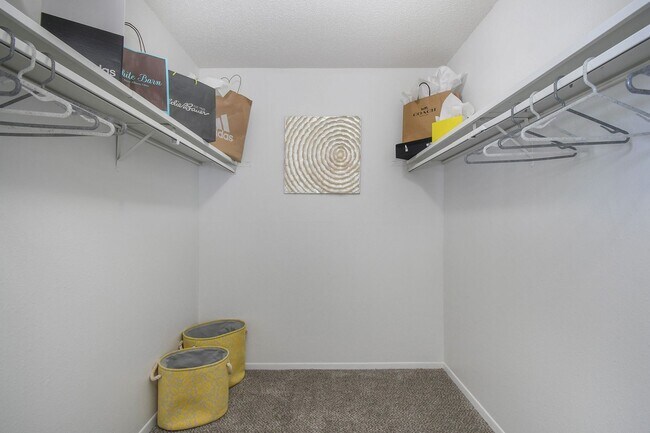 Building Photo - 11829 Amerado Blvd