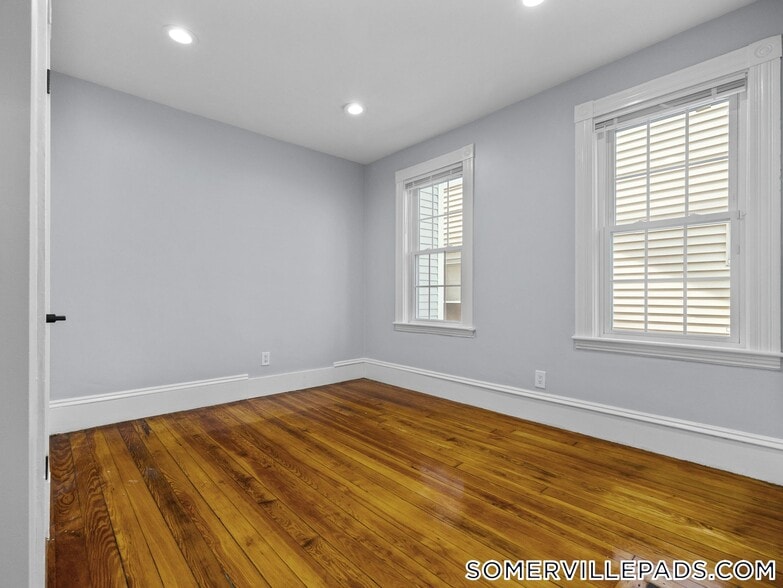 Building Photo - 39 Hancock St