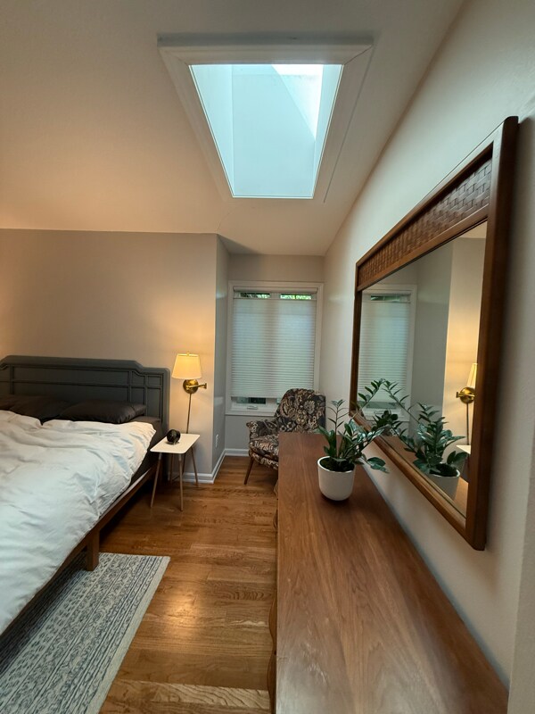 Building Photo - 9125 SW Monterey Pl