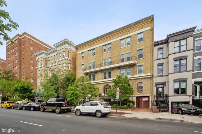 Building Photo - 1511 22nd St NW