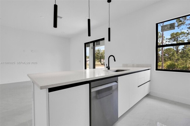 Building Photo - 2700 42nd St W