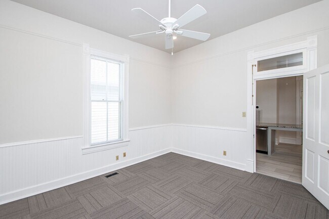 Building Photo - 2 Bed 1 Bath in Downtown Little Rock, AR