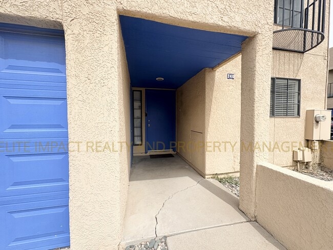 Building Photo - 240 E Pastime Rd