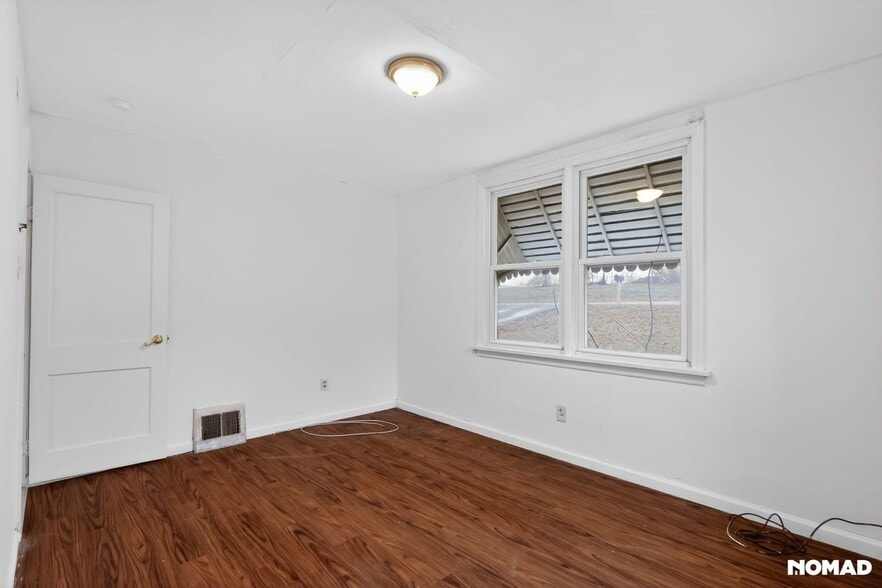 Building Photo - 226 Argent Ave