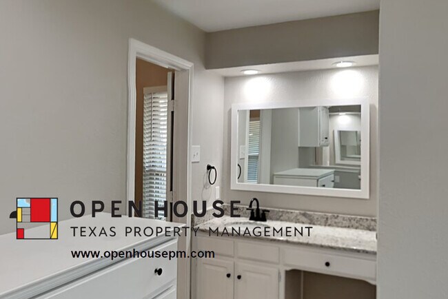 Building Photo - 2910 Old Mill Run, Grapevine
