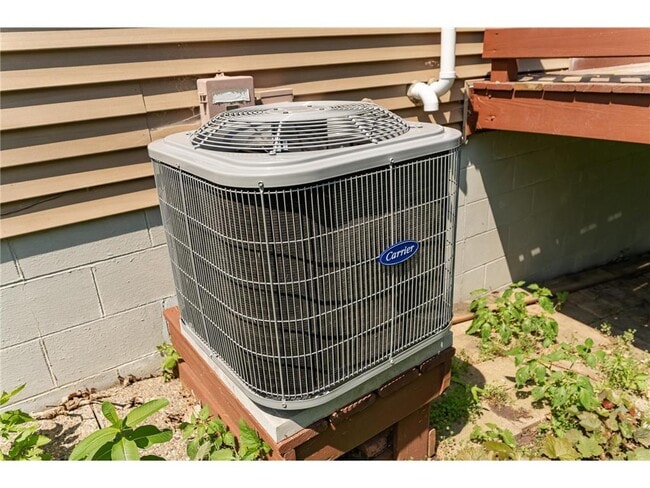 Building Photo - 3323 7th St NW