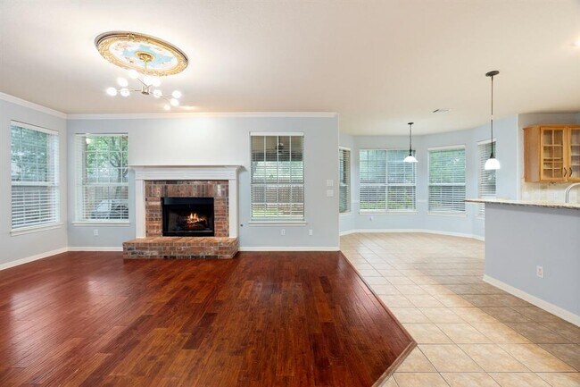Building Photo - 15224 Calaveras Dr