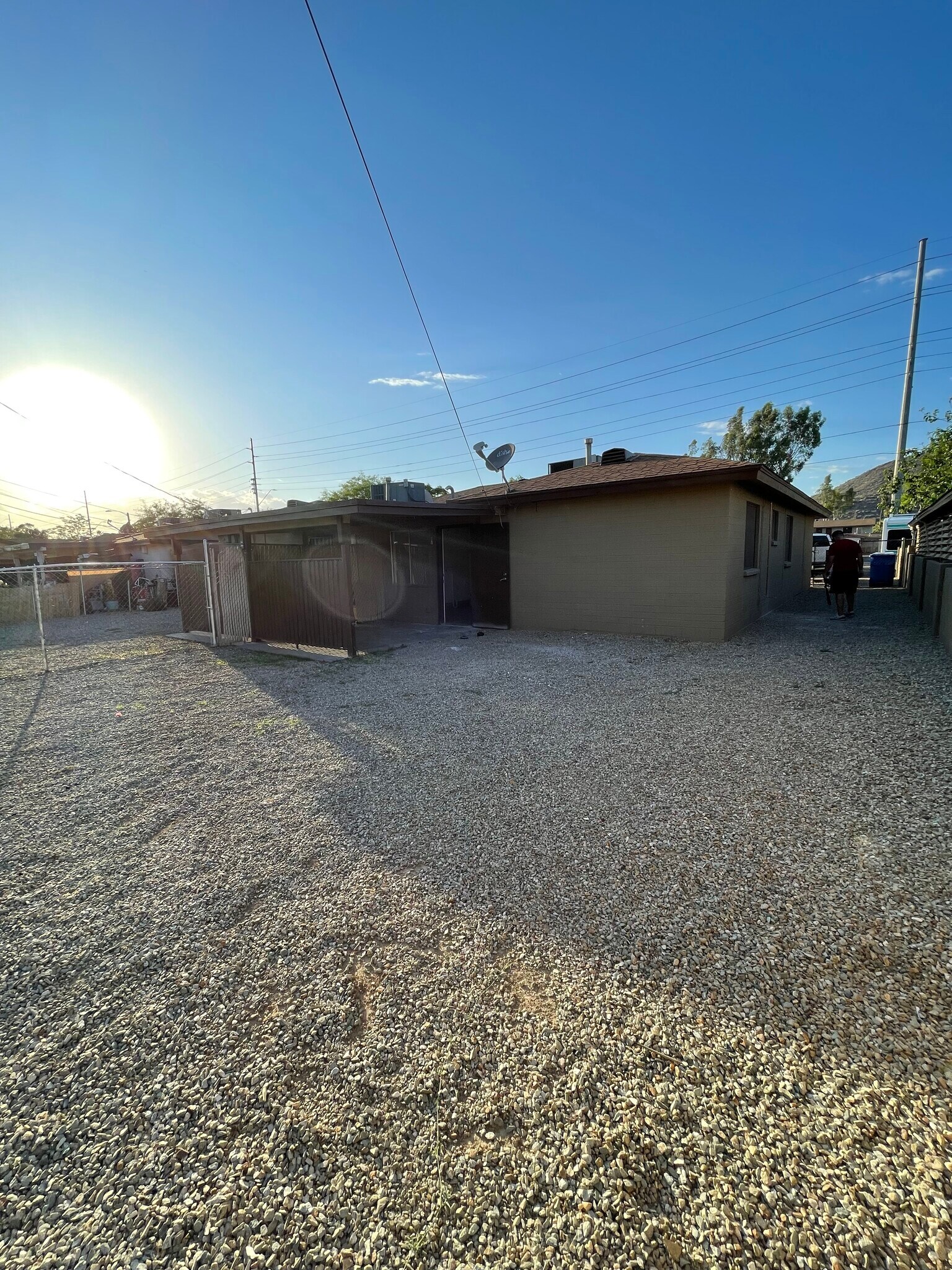 Building Photo - 1567 W Peoria Ave