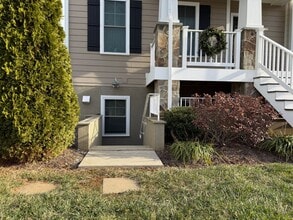 Building Photo - 514 Trailside Dr