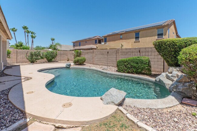 Building Photo - 17856 W Watson Ln