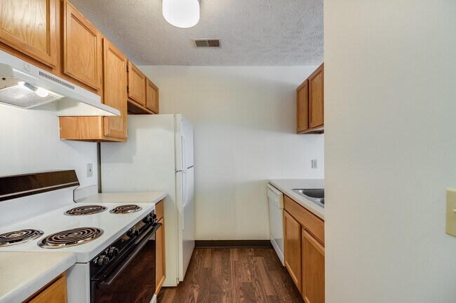 Interior Photo - Pleasant View