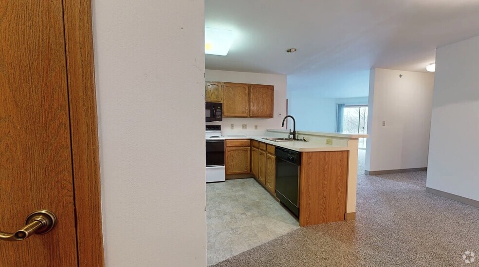 https://my.matterport.com/show/?m=hLH1BWKjVND - Rivers Edge Apartments