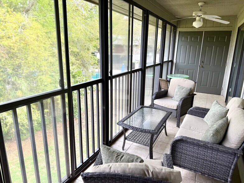 Building Photo - 26 Talavera Ct