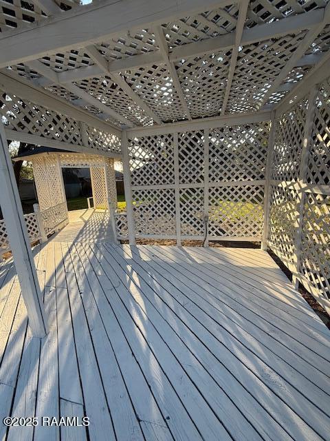 Building Photo - 112 Thorn Dr