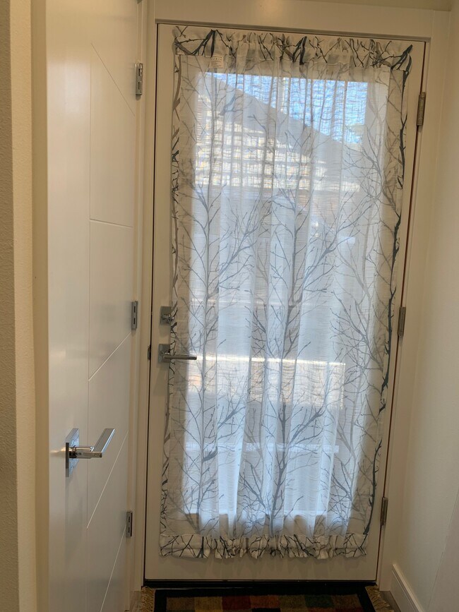 Back Door - 3916 SW Dawson St